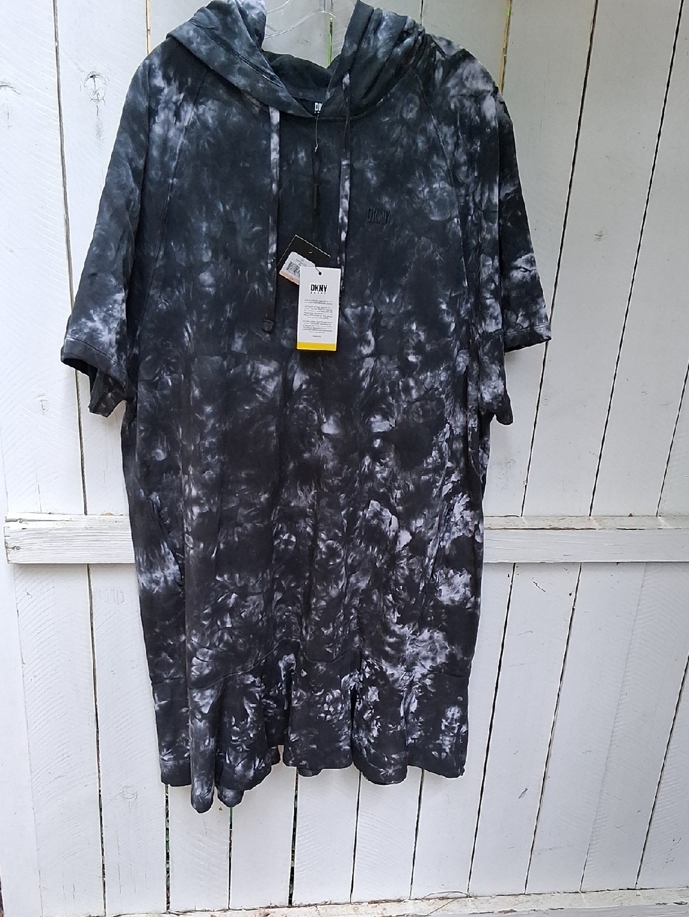 DKNY Women's Black & Gray Tie-Dye Short Sleeve Hoodie casual sport dress